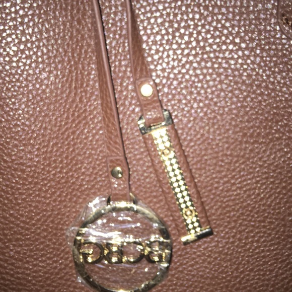 NEW BCBG BROWN TOTE BAG - Picture 2 of 7